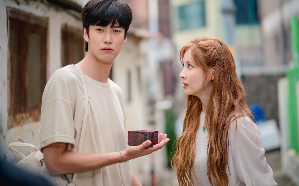 【徐贤×罗人友】 220518 徐贤电视剧《厄运的恋人》预告 该剧于6月15