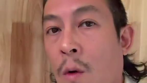 离谱！陈冠希问王嘉尔300元回香港！
