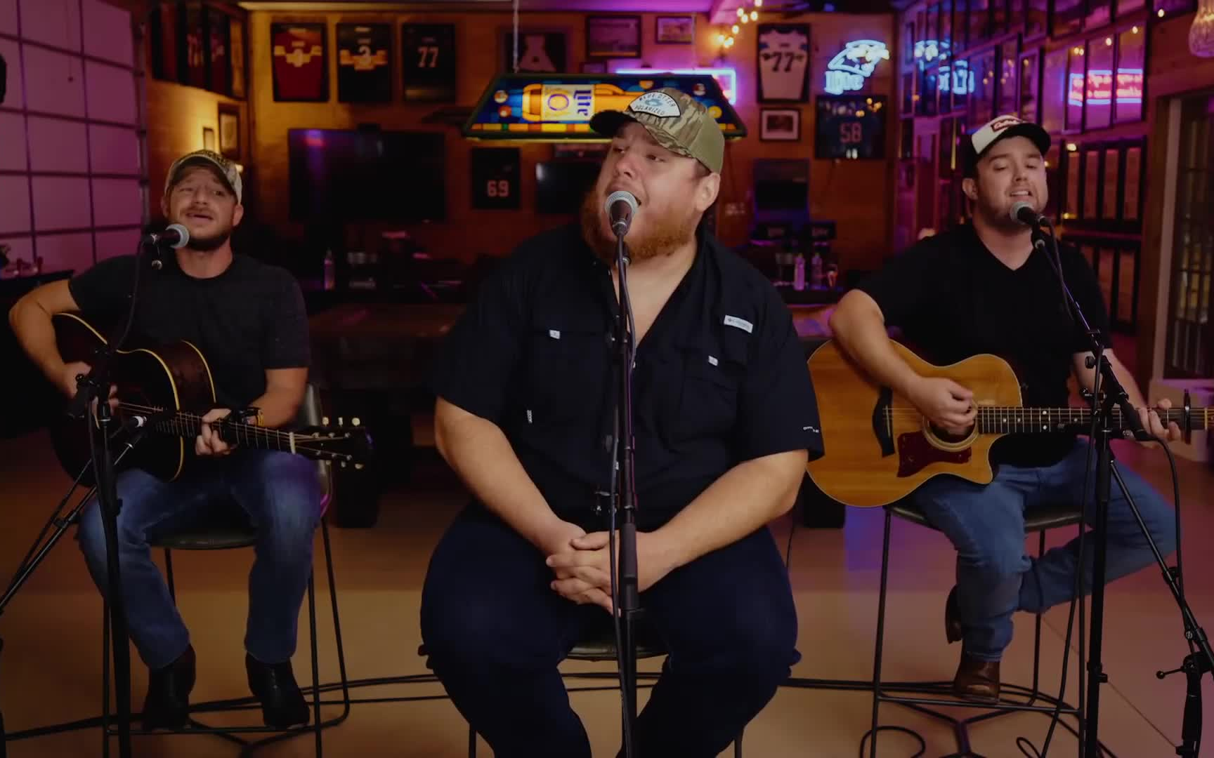 [图]【不插电现场】Luke Combs - Forever After All (Acoustic)