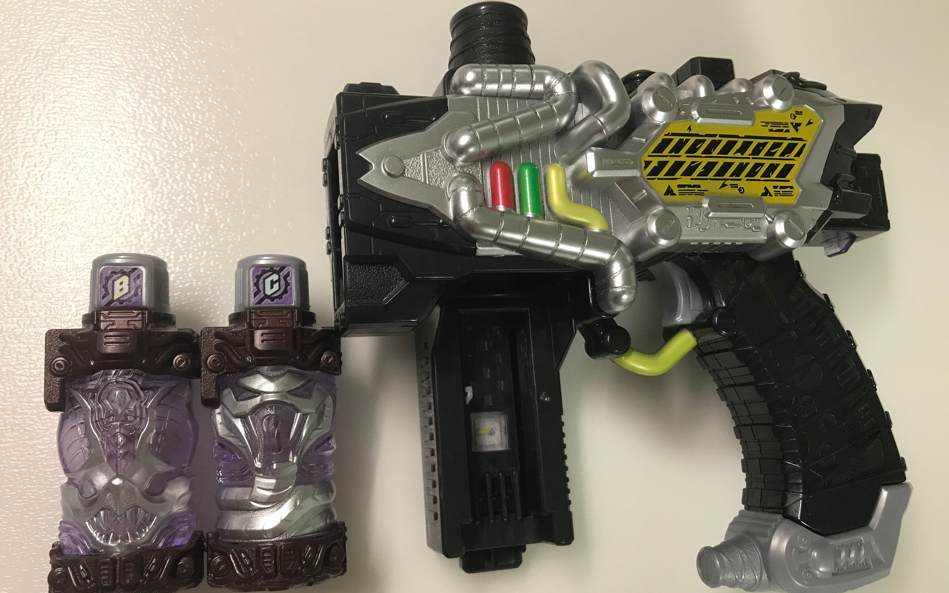 变身器 幻德 老实人 蝙蝠瓶,evolto 眼镜蛇瓶 创骑 评测 试玩(非腰带)