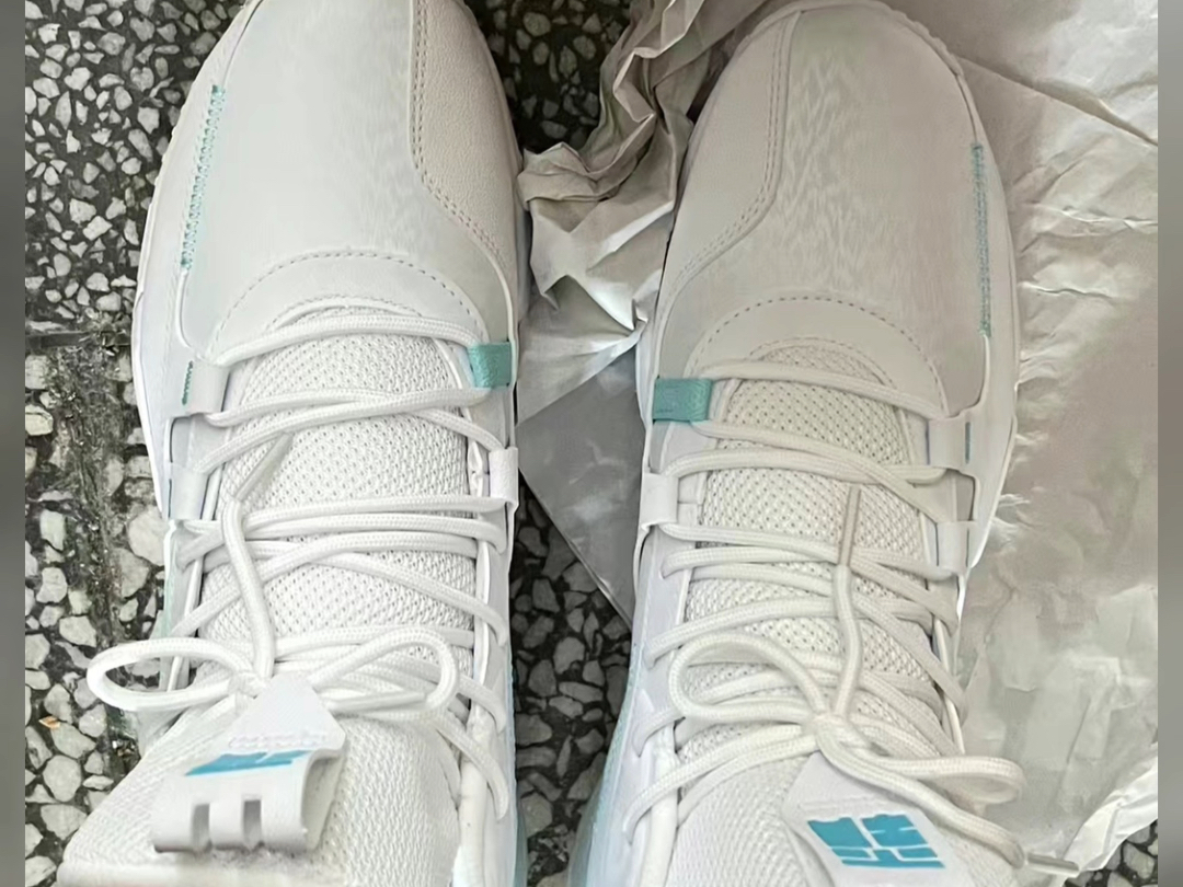 穿好给你闻,新球鞋上脚