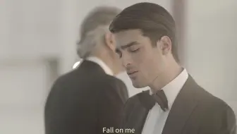 【中英 高音质】Andrea Bocelli, Matteo Bocelli - Fall On Me