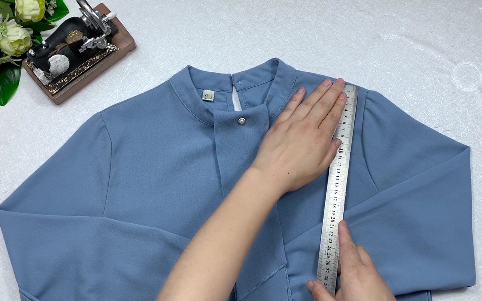 衣服肩膀肥了教你巧改瘦!不拆不剪没痕迹,得体合身真好看