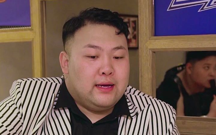 活动作品手捧雷纯情阿伟喔噻我遇到一个蹭饭的女孩了第八十五弹