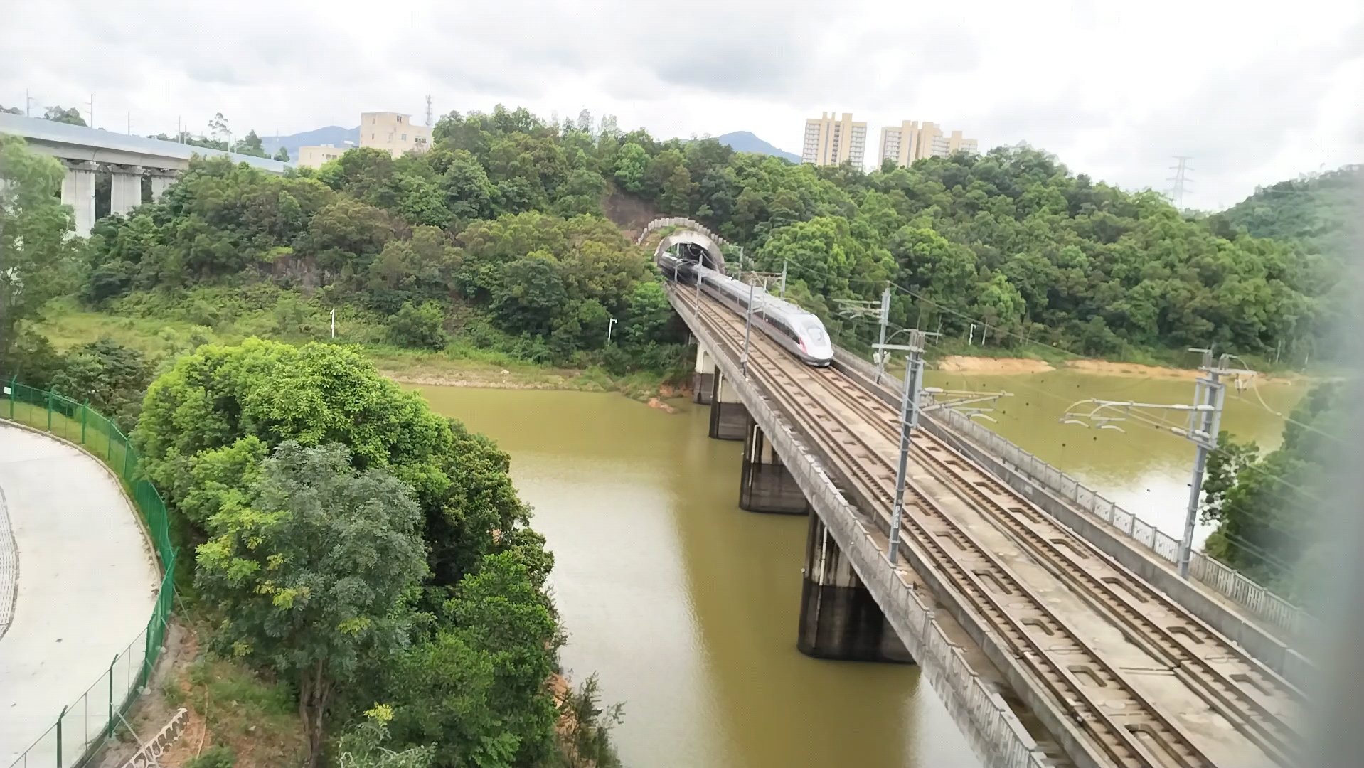 广深港高铁隧道图片