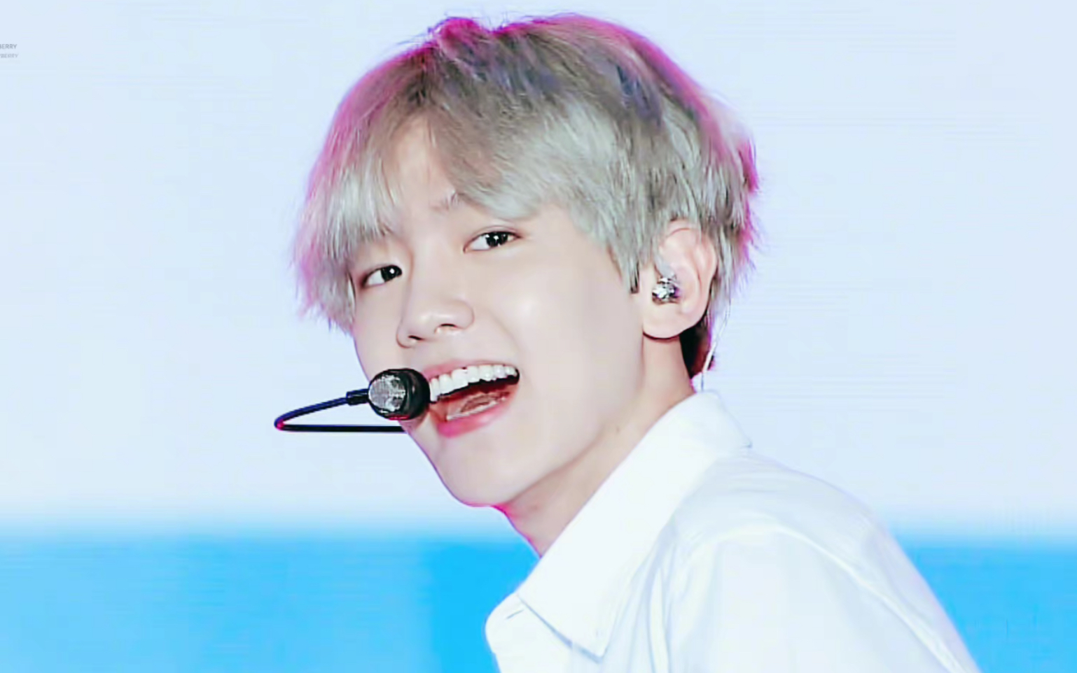 【边伯贤】150905 dmc festival 咆哮growl 伯贤直拍 活力清爽白衣