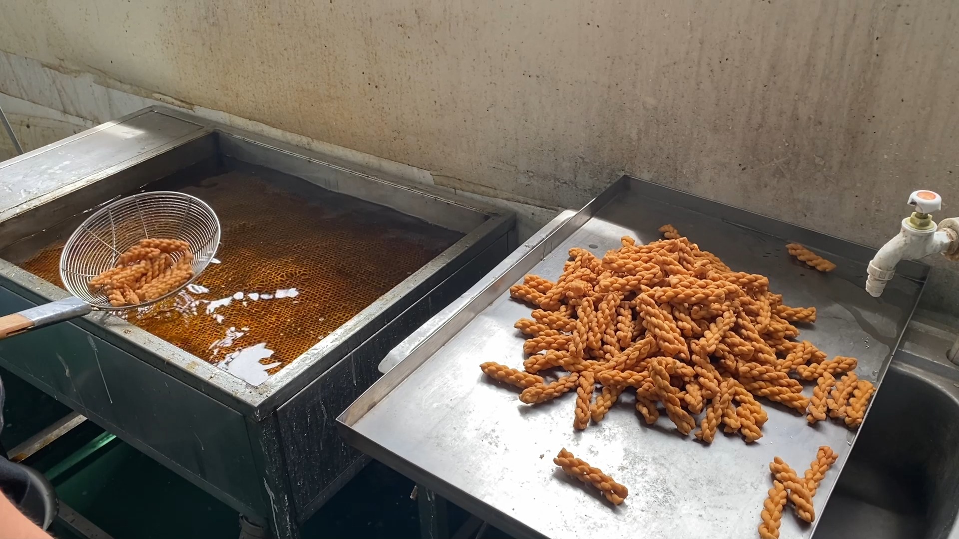 全自动麻花机器