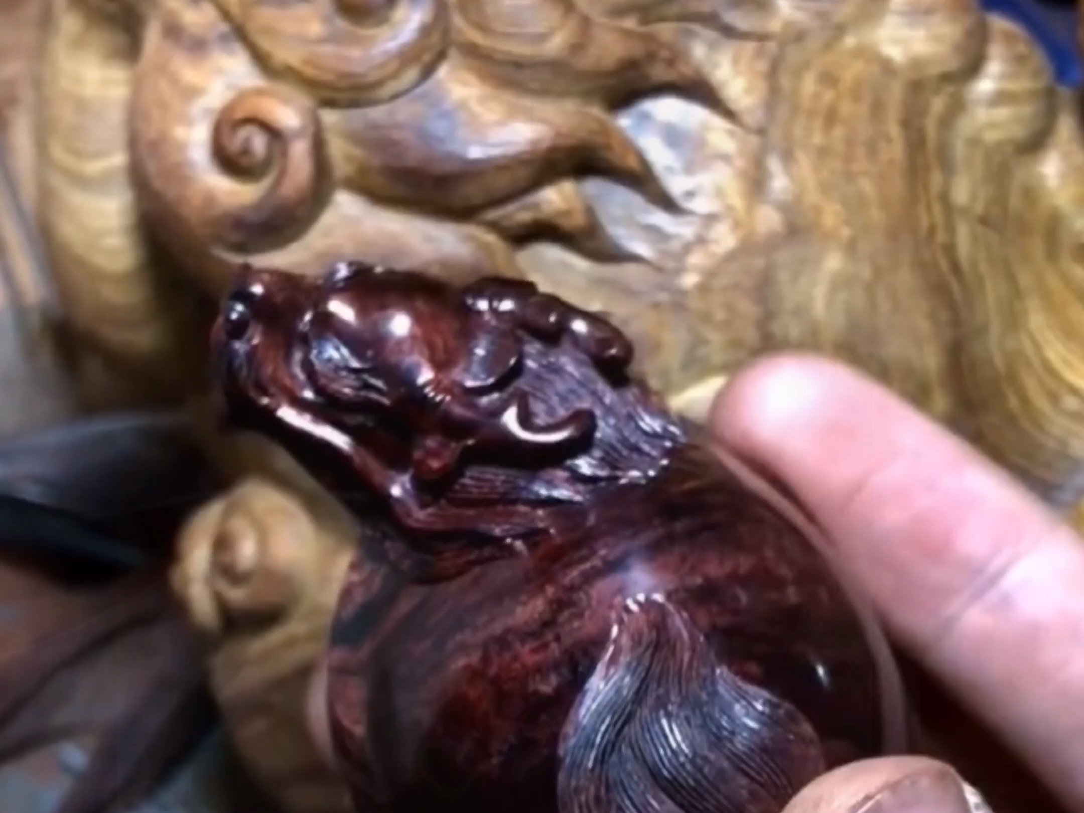 记录木工雕工的日常生活 #手把件 #木雕工艺 #工艺品摆件 你好我好