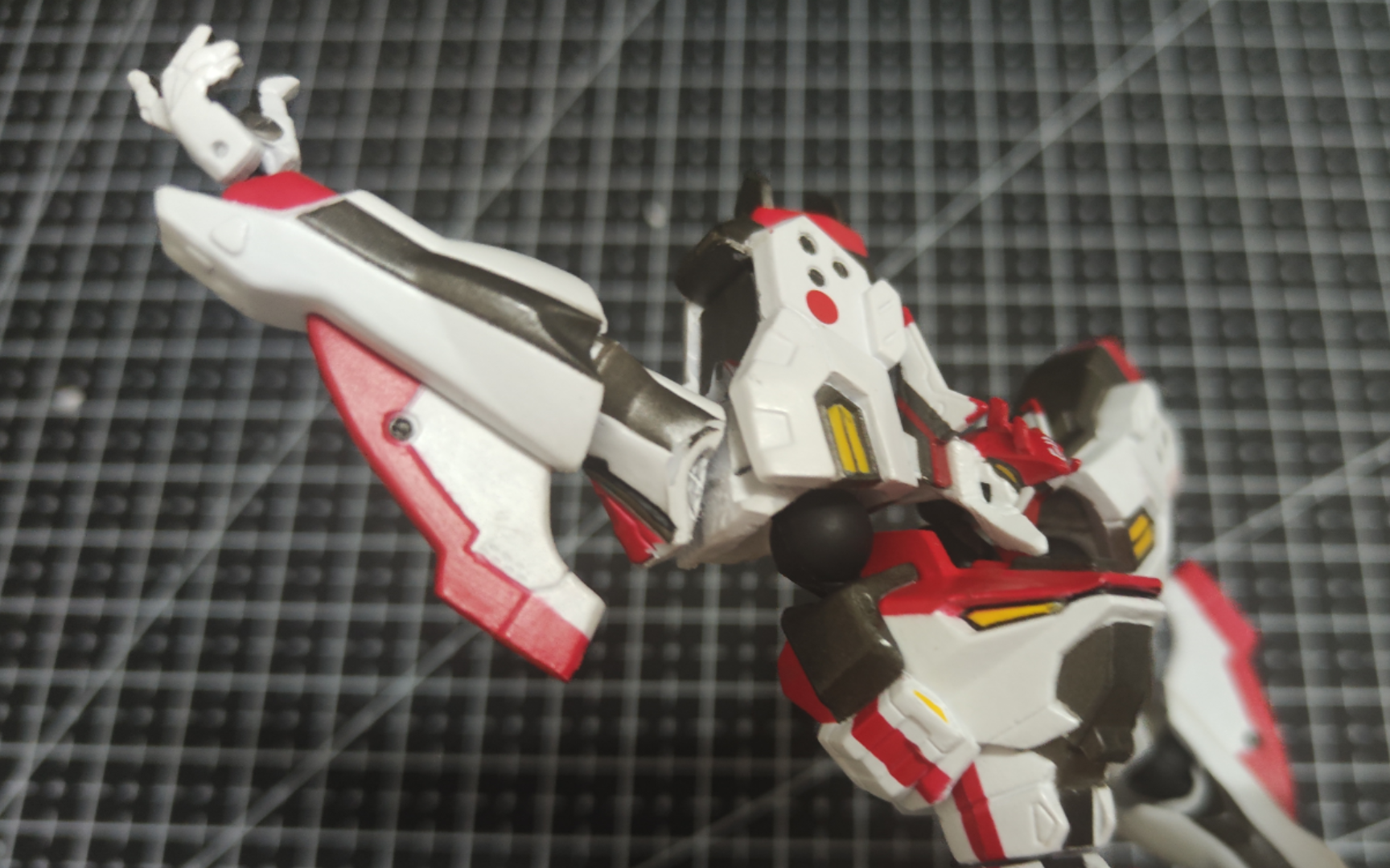 海洋堂muv-luv 战术机 大臂添加斜切