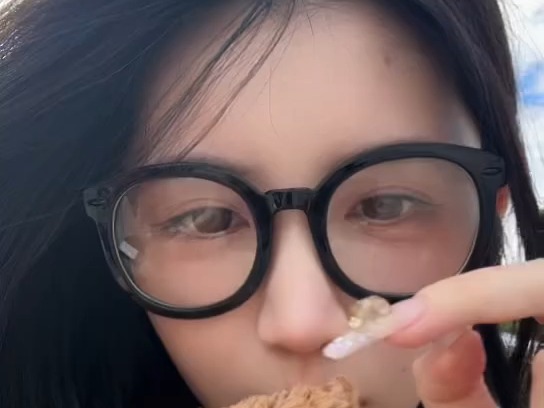 姜小团团_2024-07-19_06-52-38