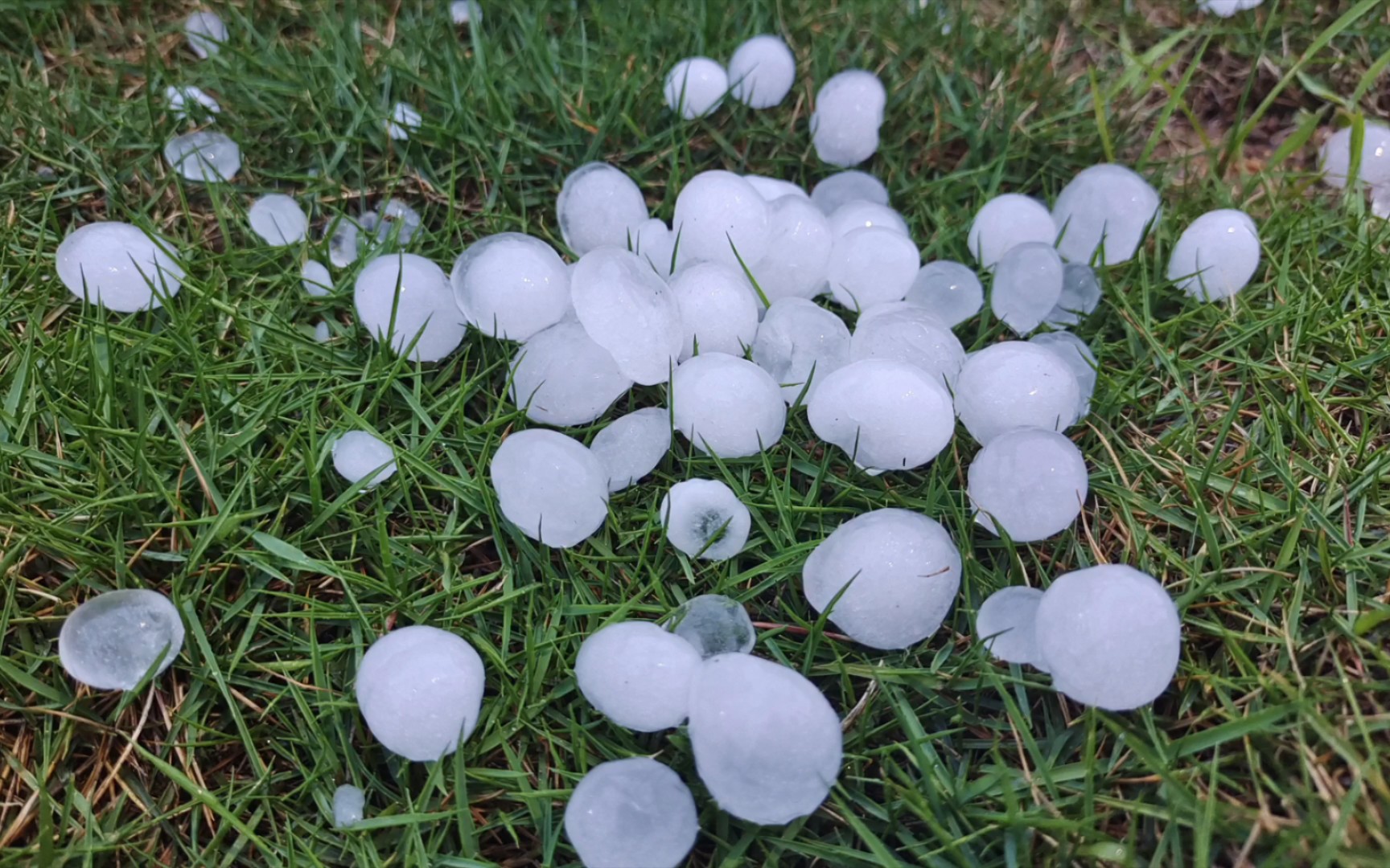 冰雹的图案图片