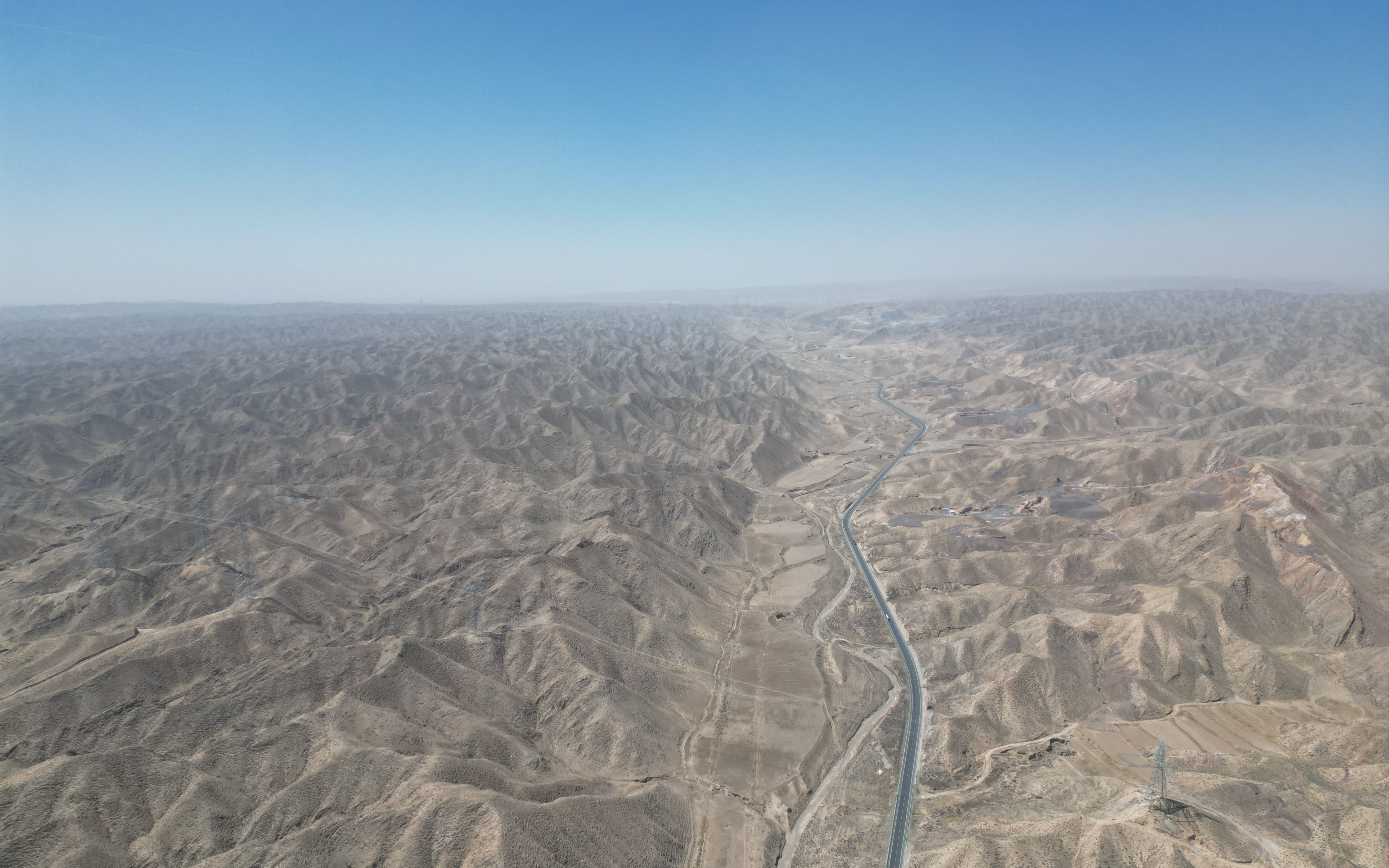 旅行中的戈壁滩