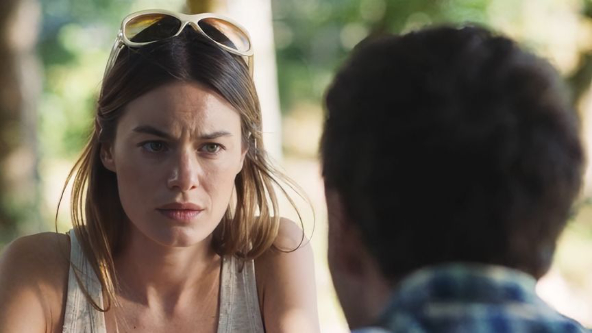 一口气看完一部恐怖电影《深宅》 真人电影解说 恐怖片