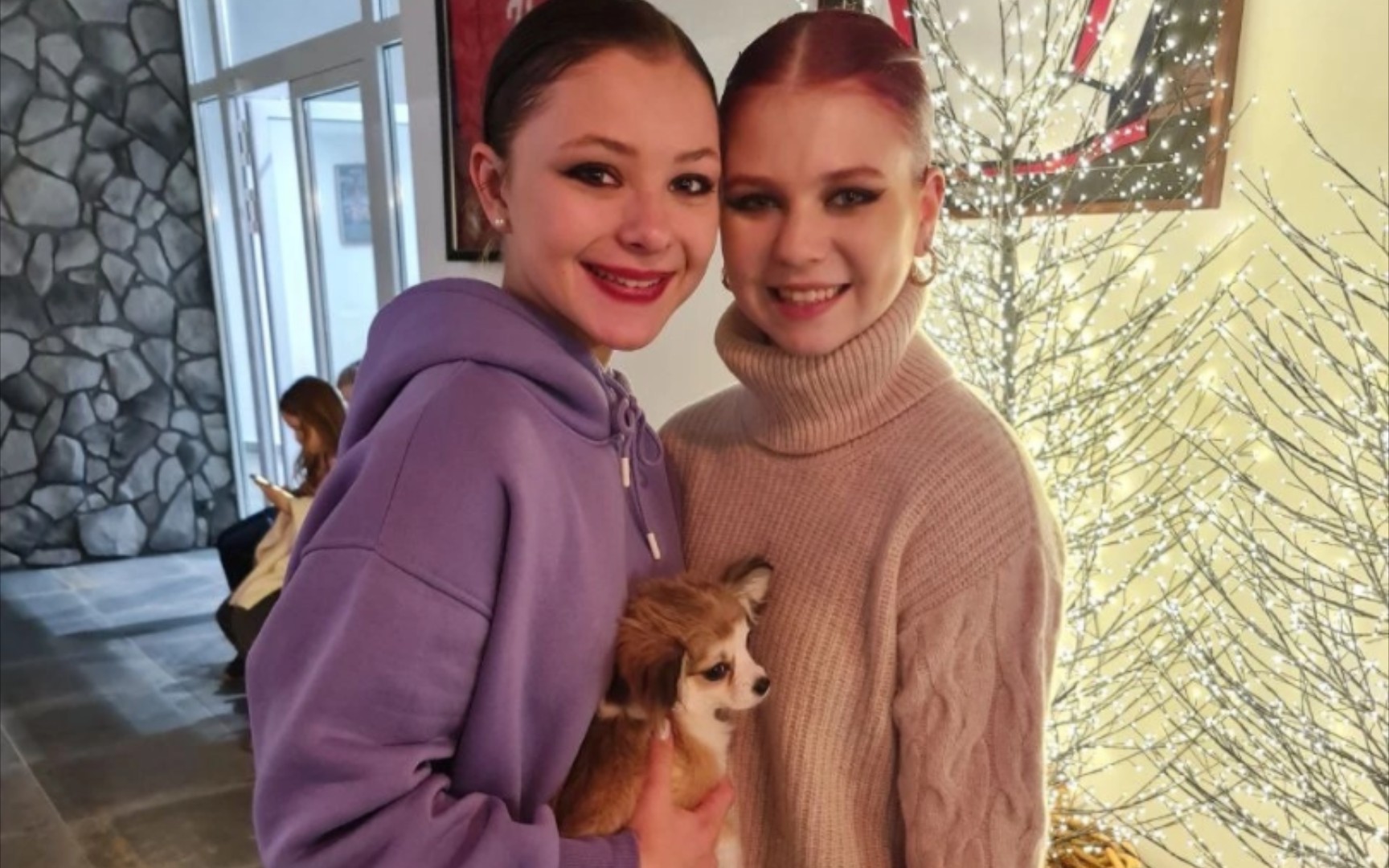 【莎莎萨萨】普鲁申科天使学院开幕仪式上双子星天使秀