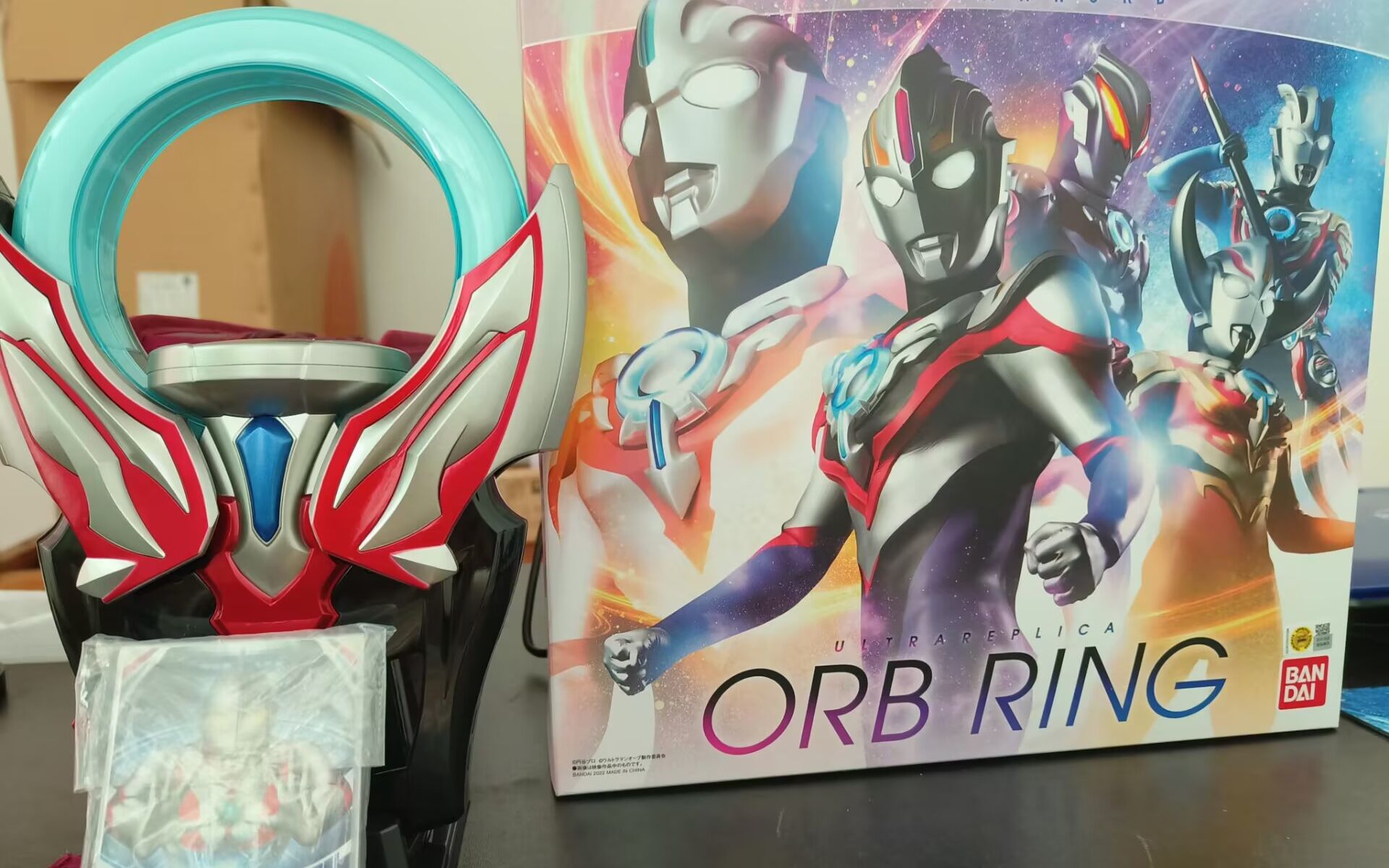 欧布奥特曼ur开箱