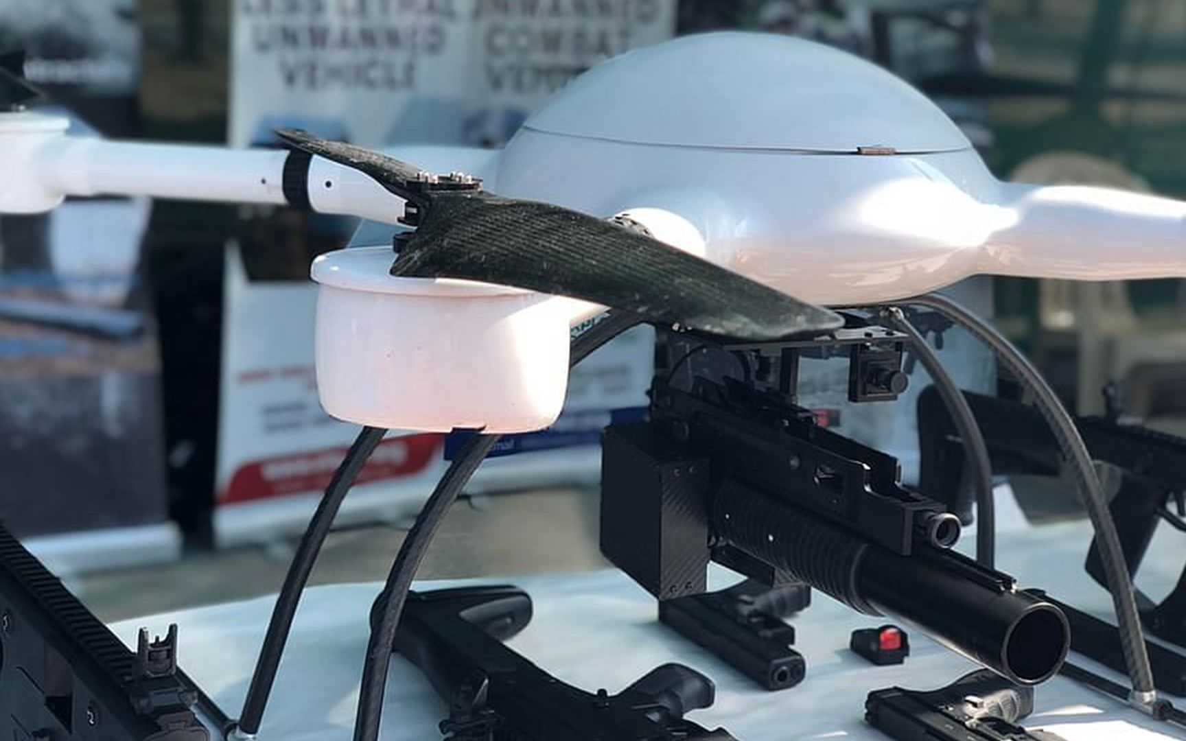 印度武装无人机曝光,可携榴弹发射器,航程10公里_哔哩哔哩 (゜-゜)つ