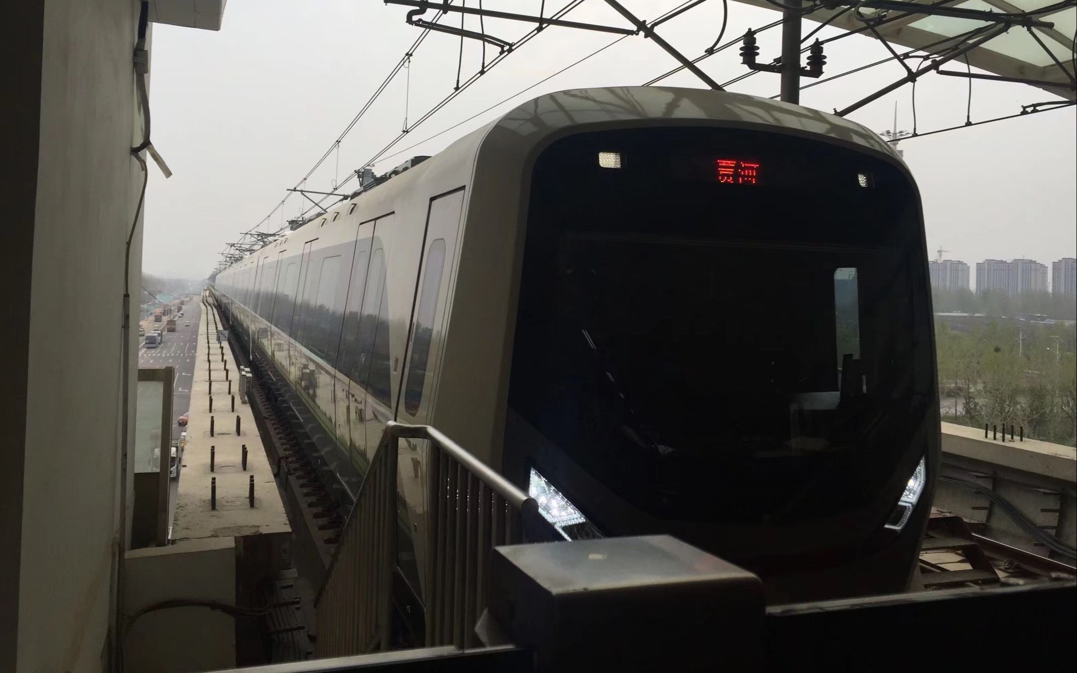 郑州地铁2号线恩平湖图片