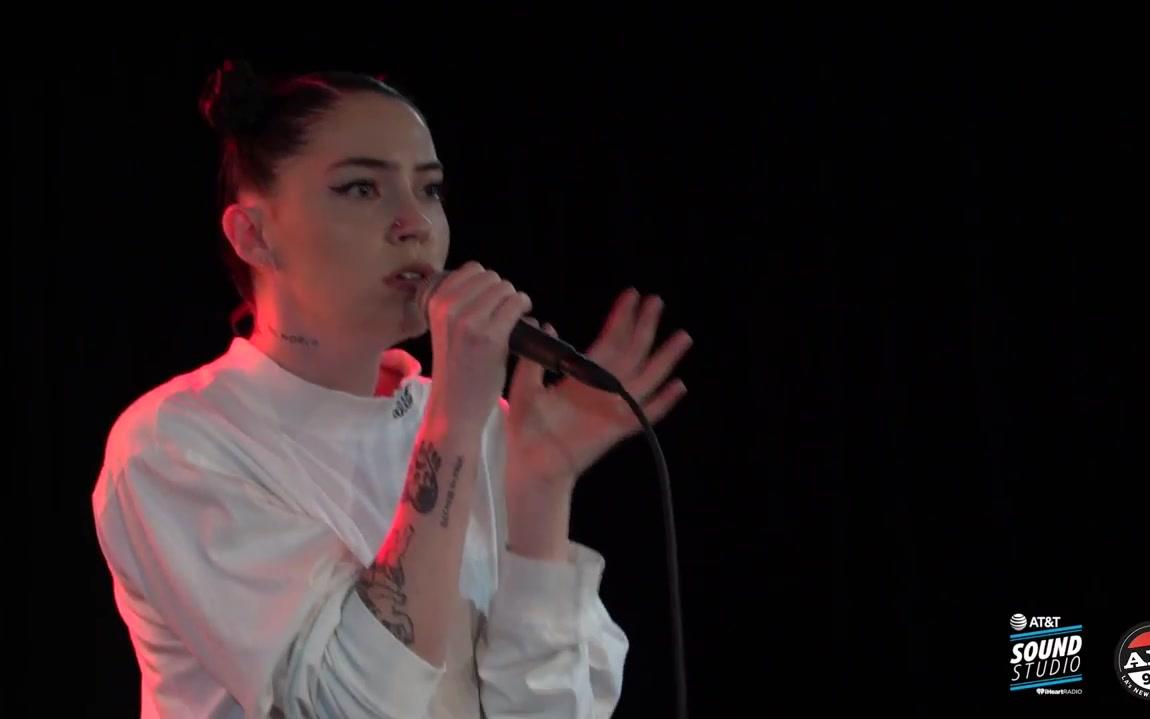 bishopbriggs电台做客表演whiteflagdreamriver不插电超棒现场