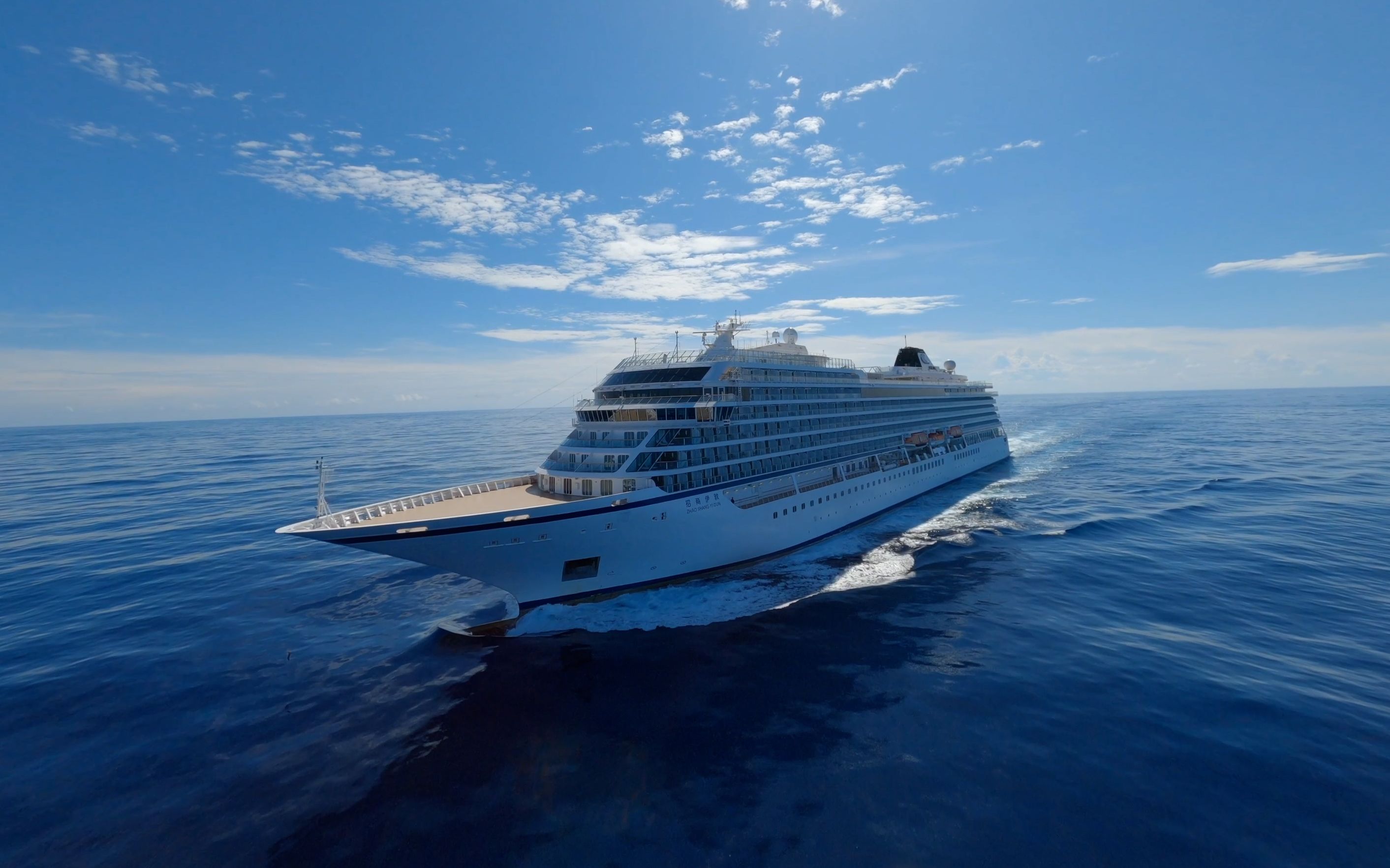 fpv镜头下的维京游轮 奢华旅行图景