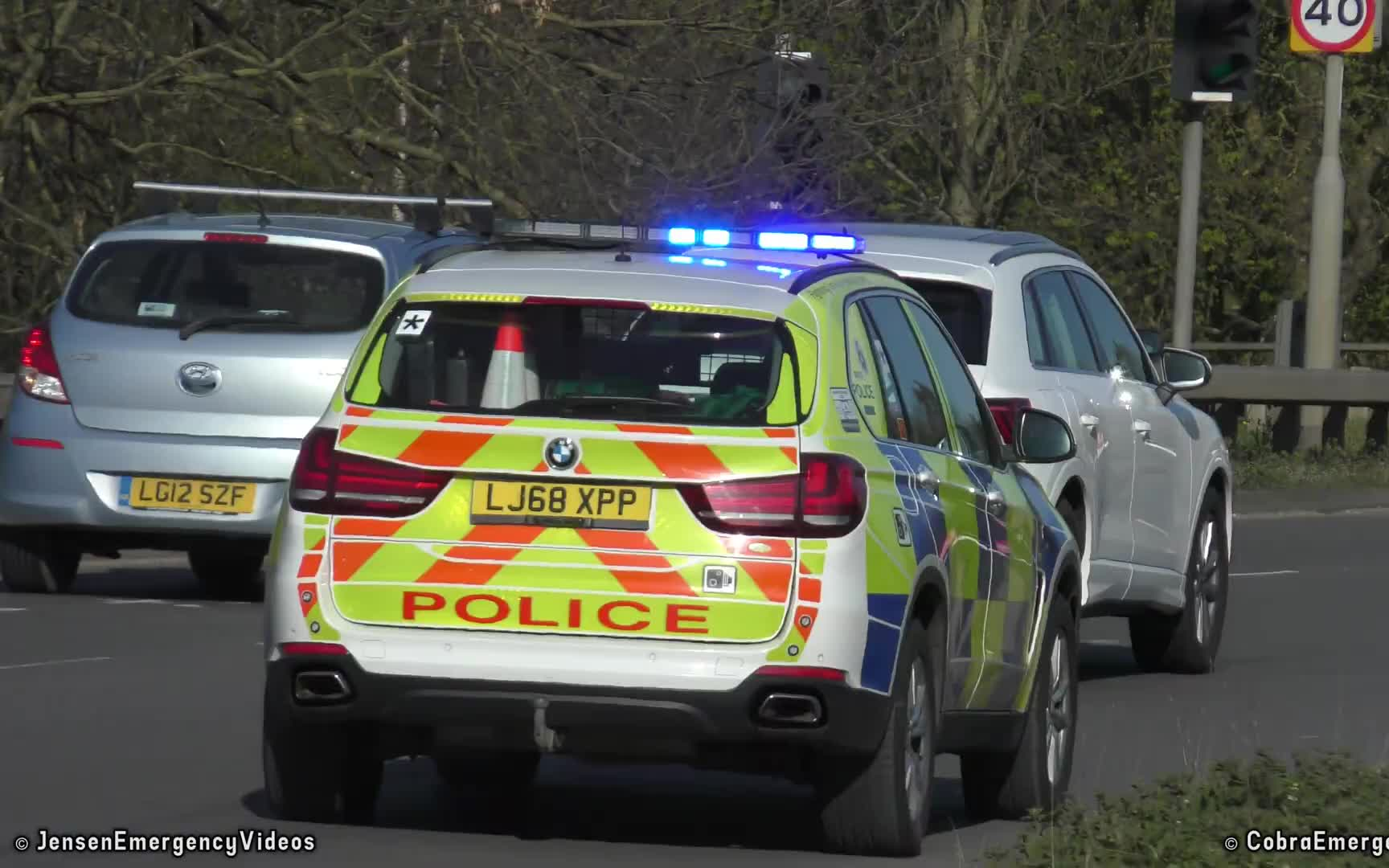 宝马i3救护车 宝马x5警车出动 英国北安普顿地区应急车辆出警!