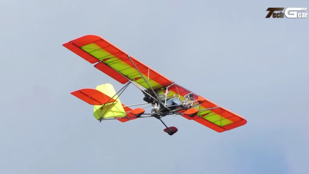 20架超轻型飞机