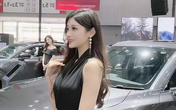 2022广州国际车展来了 车模小姐姐也来了(九十二)网红车模叶子大人