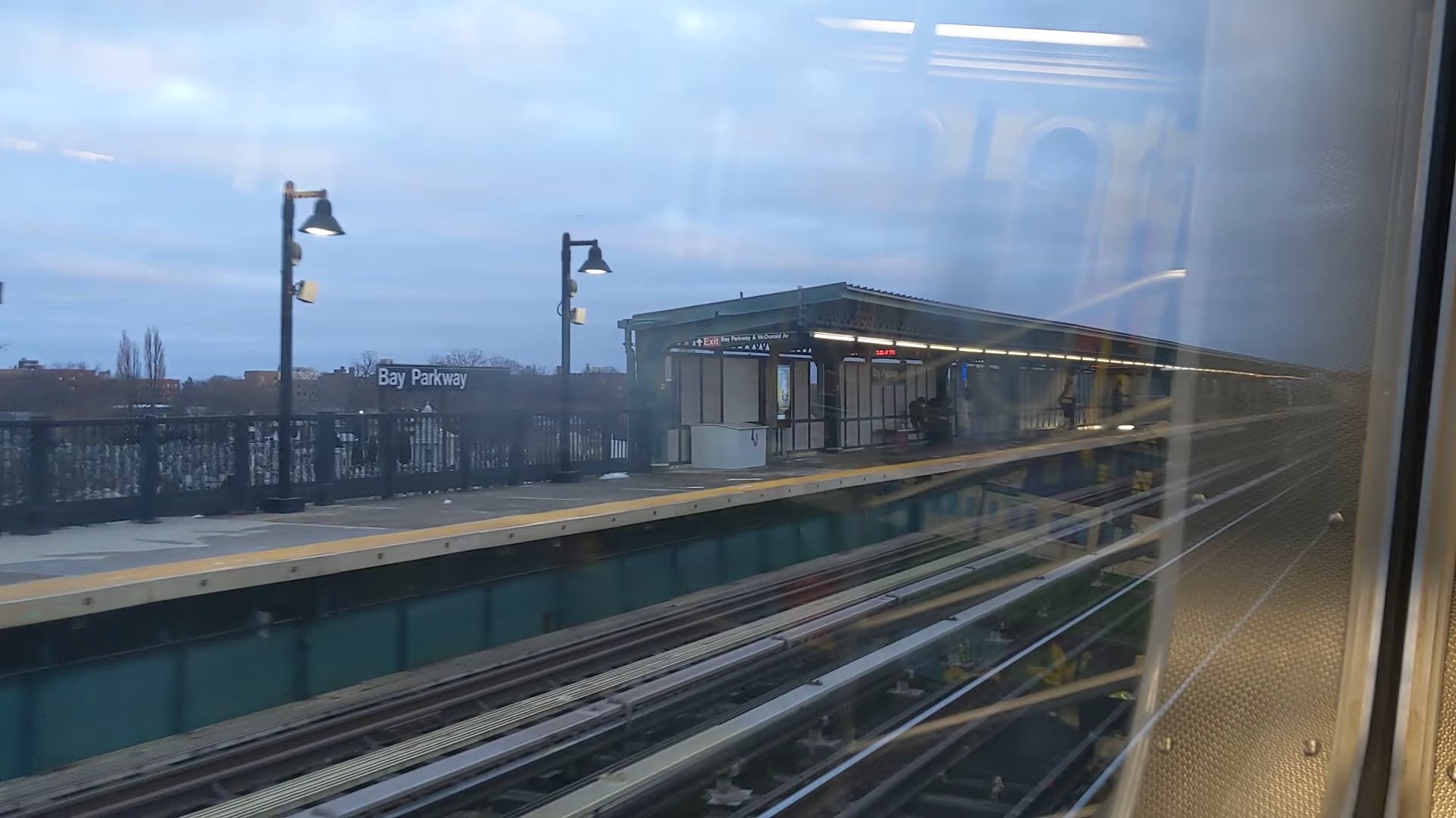 纽约地铁f线 东22 ave i至bay parkway