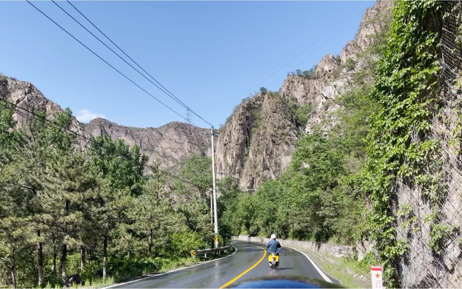夏日骑行 门头沟g109国道 至灵山