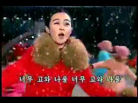 [图]朝鲜学生歌曲：白雪花啊（平壤学生少年宫 2013）