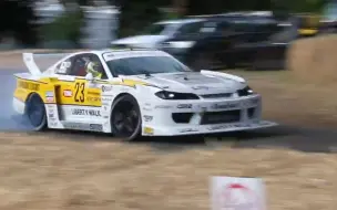 下载视频: LEARNING HOW TO DRIFT  PT-1😮…GOODWOOD FESTIVAL OF SPEED💪