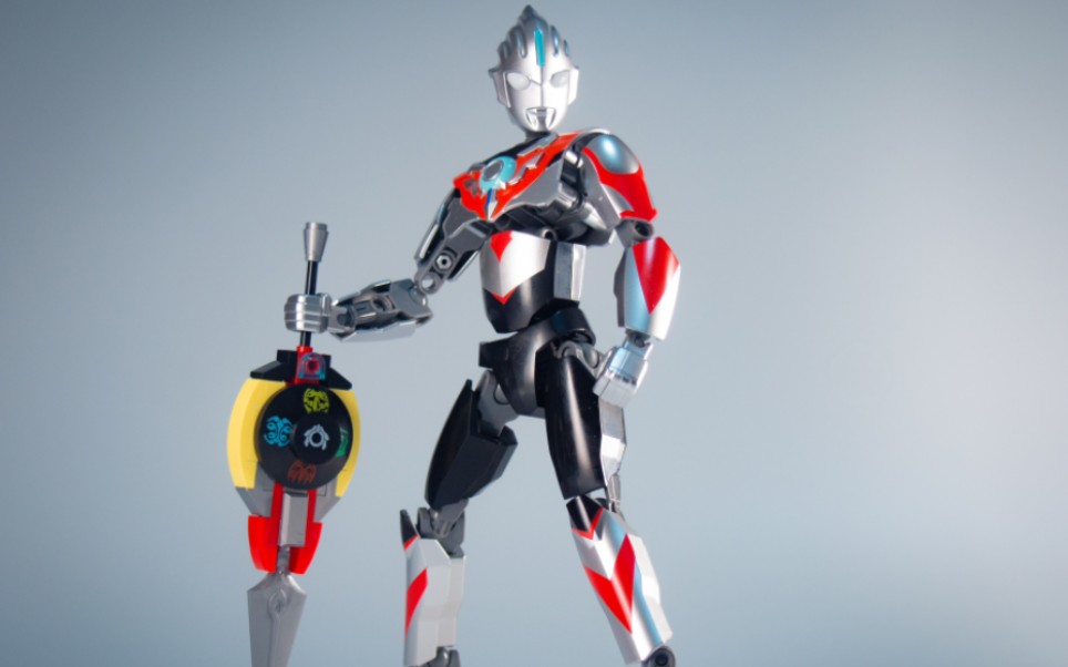 买欧布大宝剑送积木机甲?启蒙两款欧布玩具简单把玩.