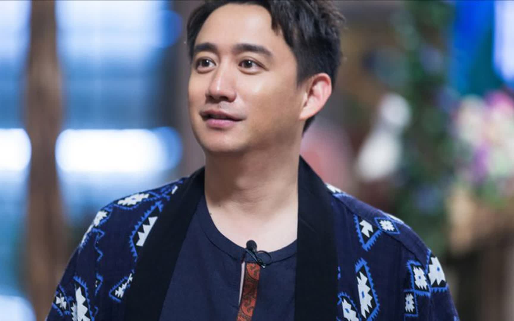 黄磊在北电担任老师,上课从来不点名:我借他们仨胆也不敢不来