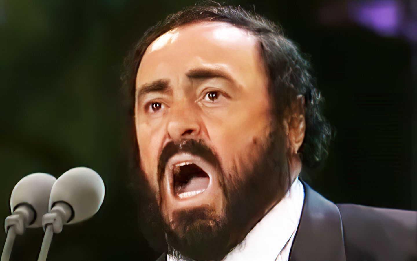 普契尼《今夜无人入睡》,帕瓦罗蒂领衔演唱,彻夜未眠,经典绝唱!