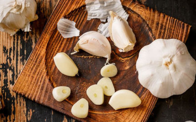野蒜的功效与吃法(野蒜的功效与吃法,助力免疫增强)