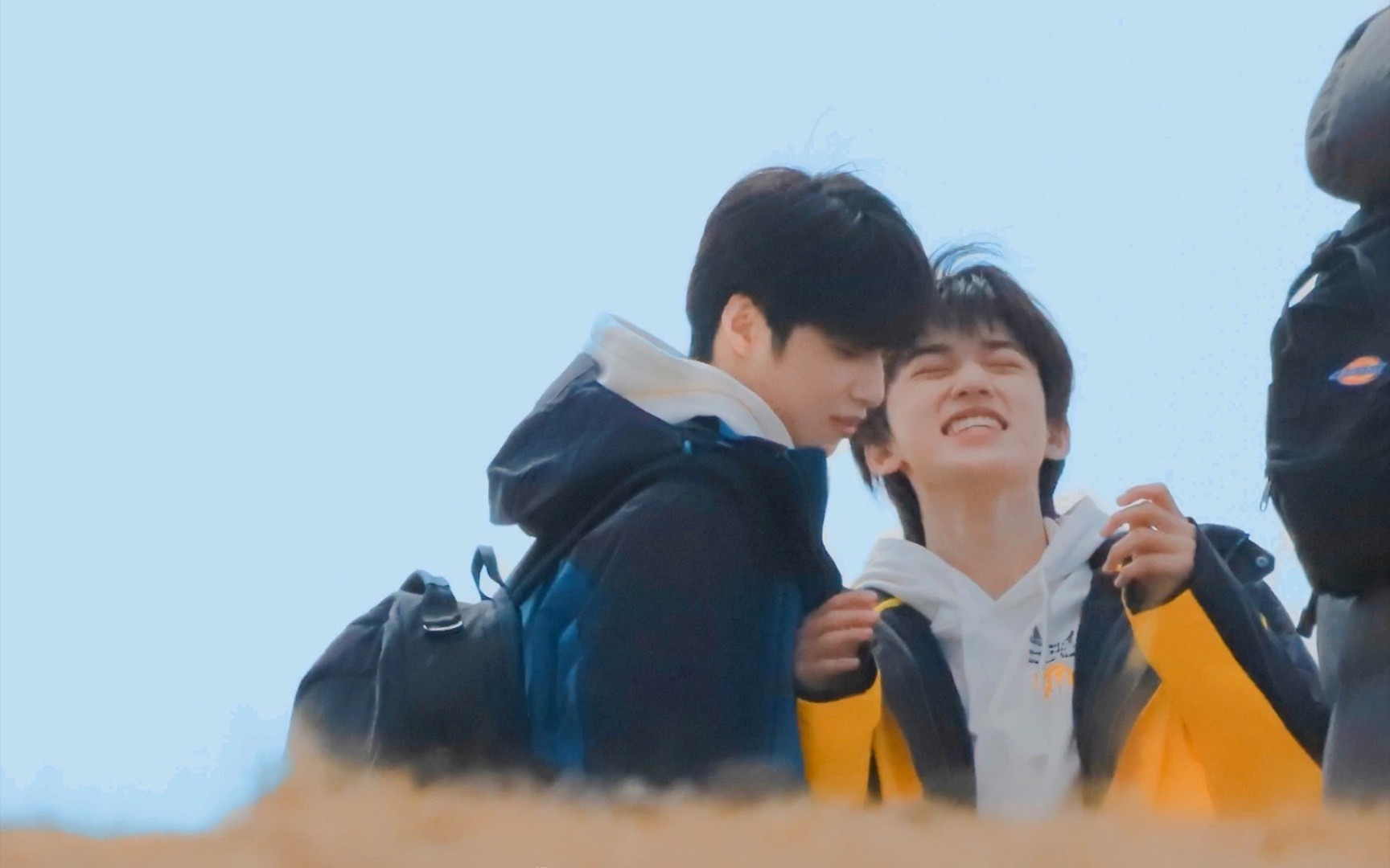 文轩情侣款小动作好可爱