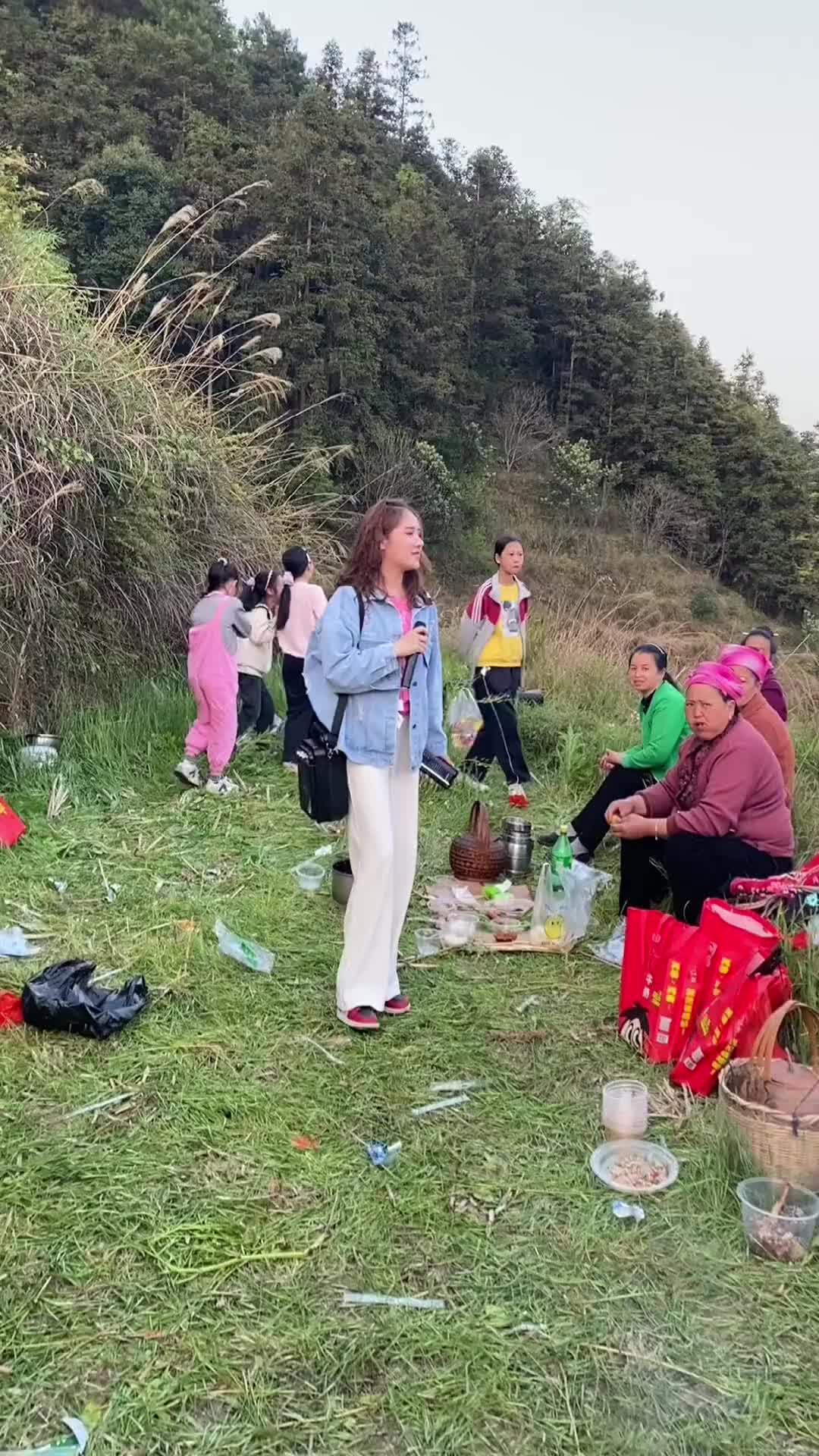 [图]曾经以为不会放开的手到现在却一无所有不挽留没回头热门小助手