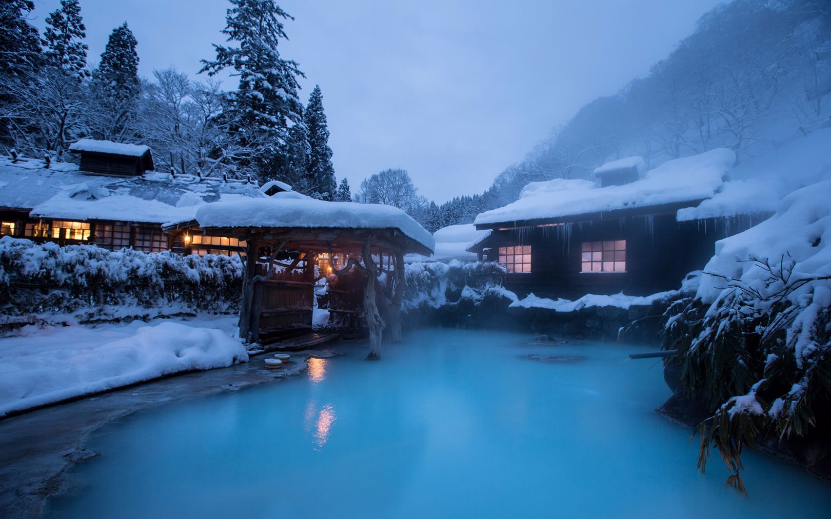 日本度假酒店欣赏秋田県鹤の汤温泉