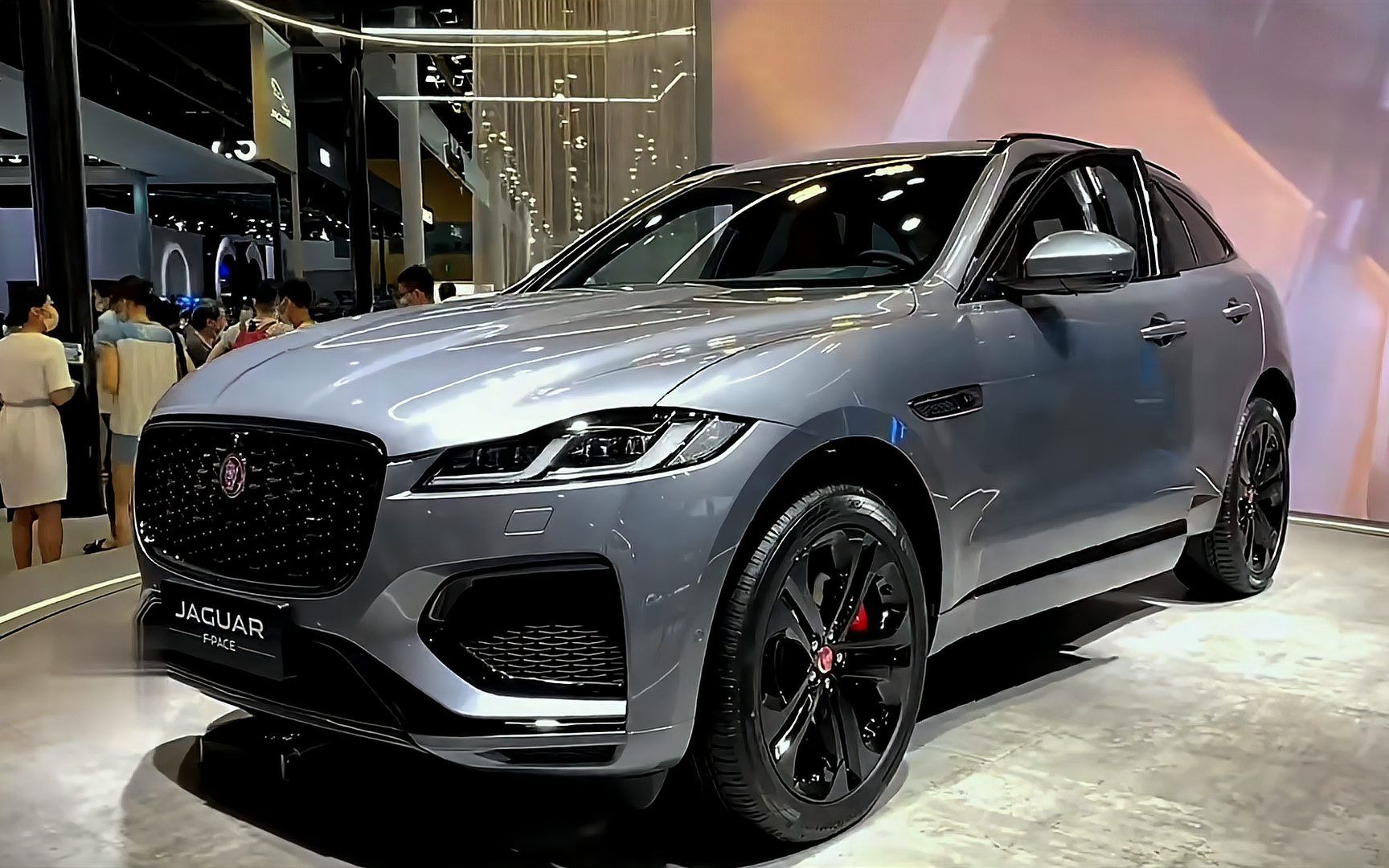 2023款捷豹f-pace帅气登场!搭轻混3.0t 8at,有面子更有里子