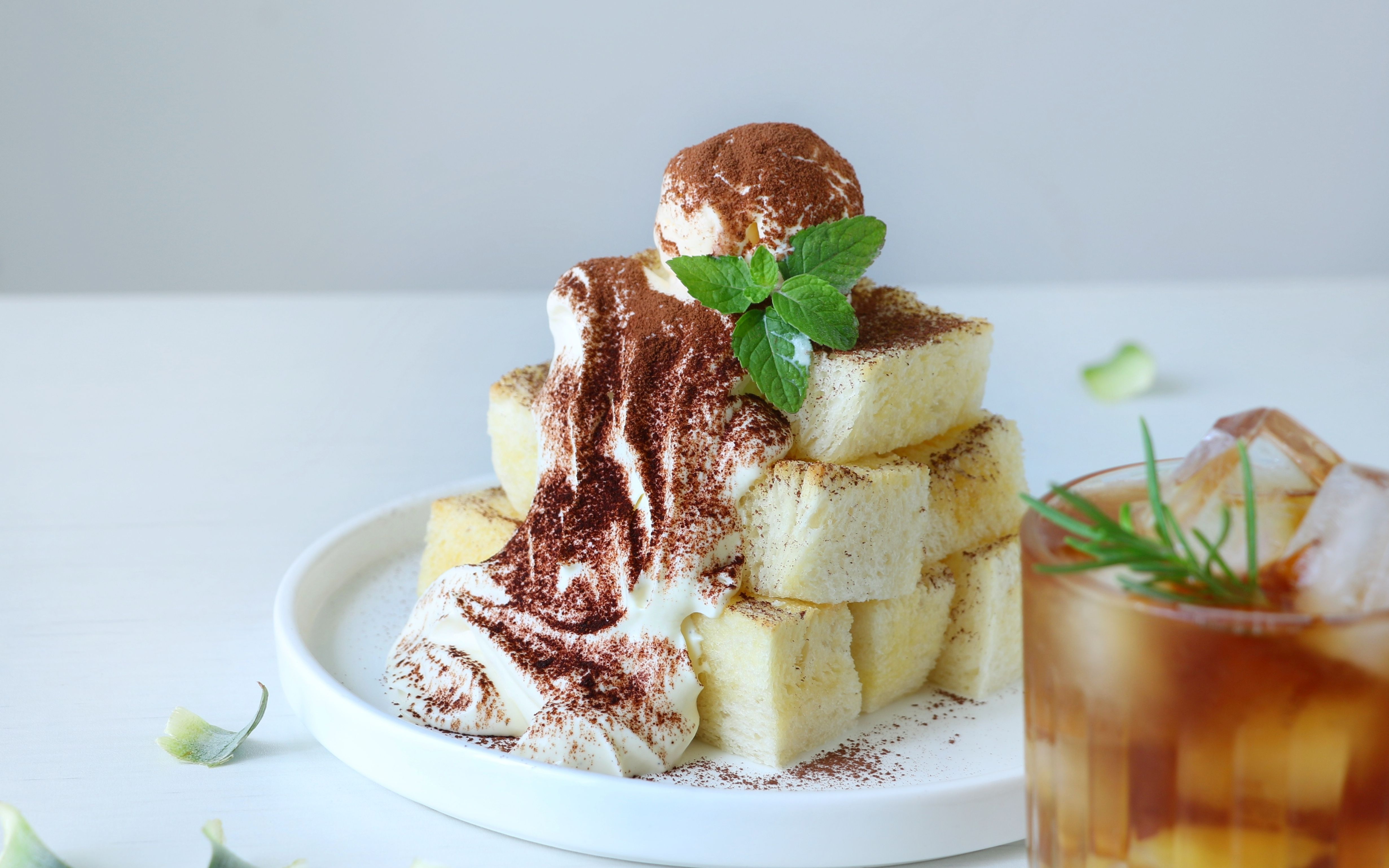 冰淇淋方砖吐司&凤梨冷萃,我的快乐又回来了~_哔哩哔哩_bilibili