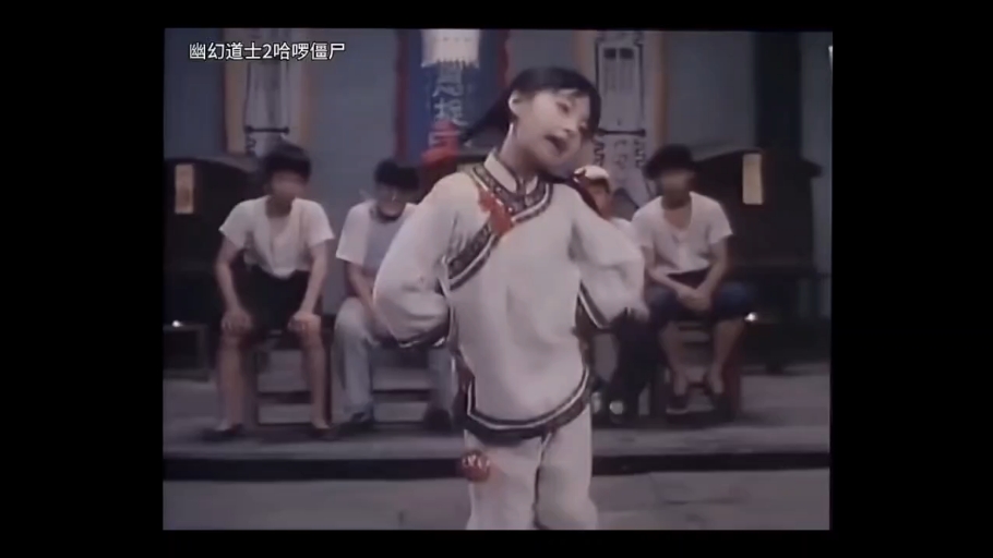 抖音即将爆火的僵尸舞小萝莉