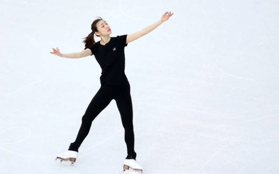 [图]Yuna Kim - 14 Send In Clowns OP