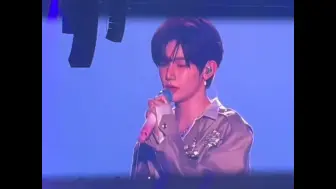 Descargar video: 【章昊】巡演 solo ver. Always | 终于有always舞台了55555555