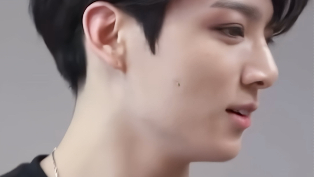 【田柾国】看到你漂亮的眼睛能一直笑 也算我幸福的一种