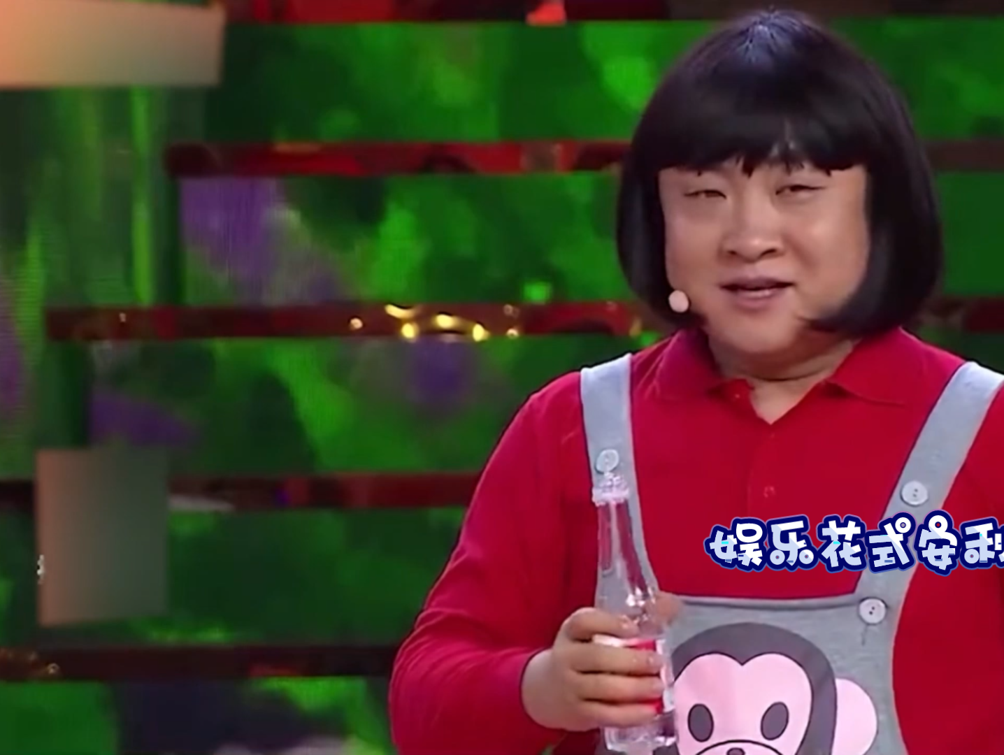 娱乐花式安利官:乔杉穿女装体验做孕妇得"憋尿"做b超竟让人上一箱水