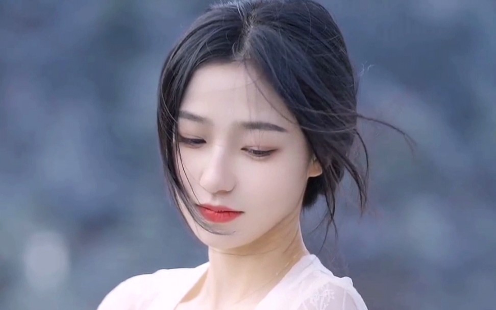 那些一眼万年的女孩子!