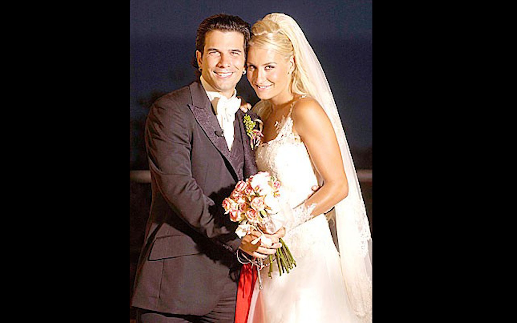 sarah connor婚礼直播现场