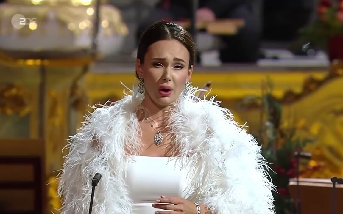 [图]Aida Garifullina “Laudamus te” Mass in C Minor, KV 427 Wolfgang Amadeus Mozart