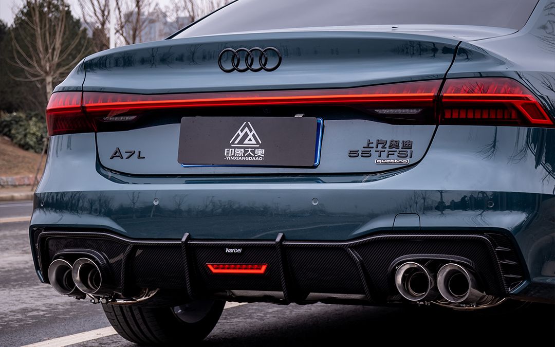 奥迪a7l 3.0t四驱版本 改装res声浪排气