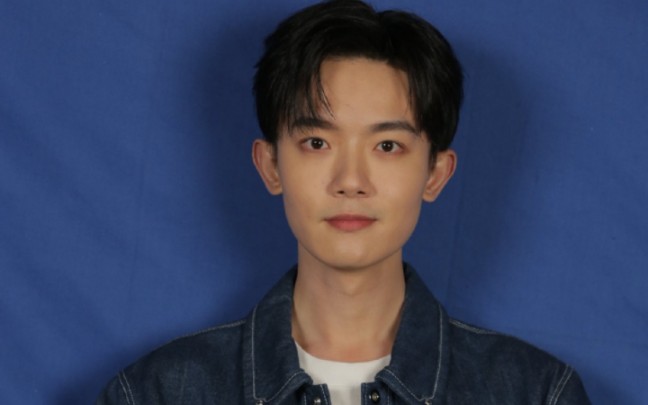 德子哥一寸生图照片都这么帅