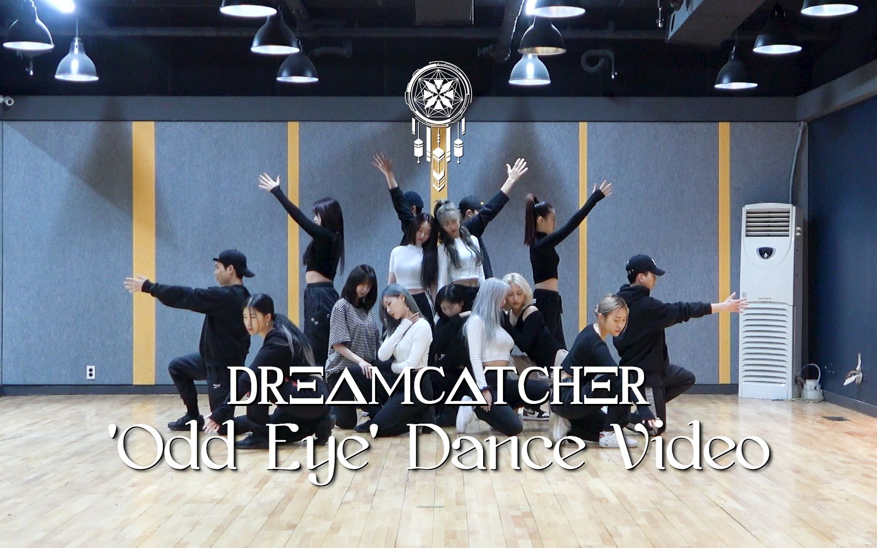 [图]Dreamcatcher 'Odd Eye' Dance Video (练习室 ver.)